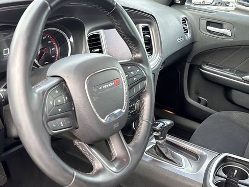 Used 2023 Dodge Charger SXT RWD image 7