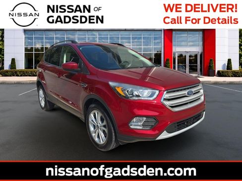 Used 2018 Ford Escape SEL FWD image 1