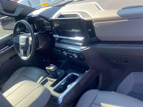 Used 2024 GMC Sierra 1500 SLT w/ SLT Premium Plus Package AWD/4WD image 11