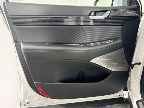 Used 2024 Hyundai Palisade Calligraphy AWD/4WD image 13