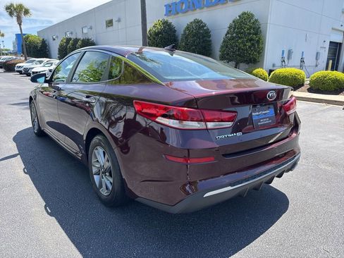 Used 2019 Kia Optima LX image 5