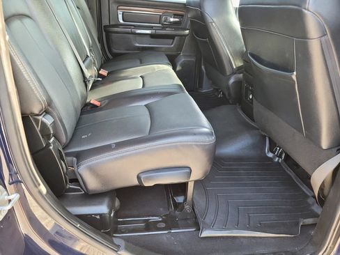 Used 2018 RAM 2500 Laramie AWD/4WD image 11