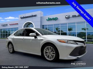 Used 2019 Toyota Camry XLE FWD video 1