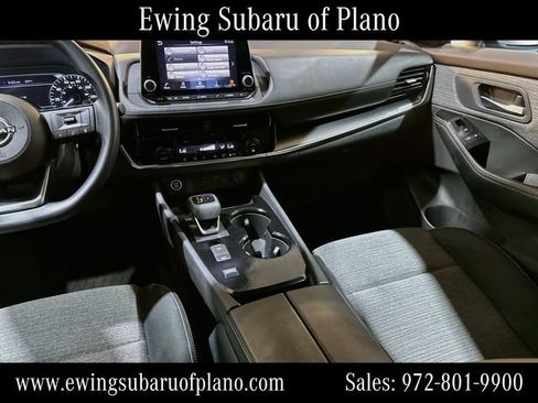 Used 2023 Nissan Rogue SV FWD image 22