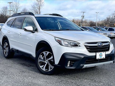 Used 2021 Subaru Outback Limited image 2