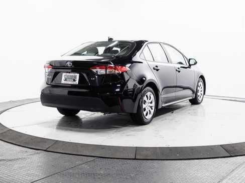 Certified 2023 Toyota Corolla LE image 11