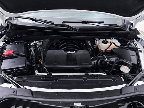 Used 2025 GMC Yukon XL AT4 Ultimate w/ LPO, Floor Liner Package image 30