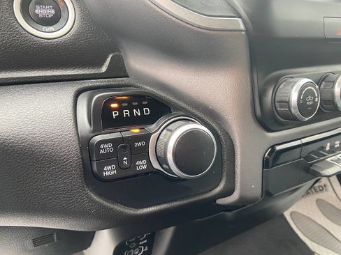 Used 2019 RAM 1500 Big Horn AWD/4WD image 16