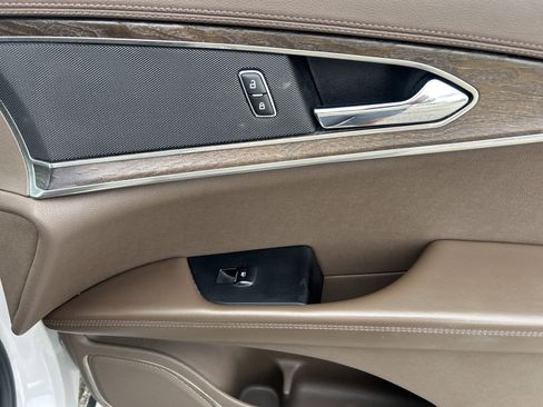 Used 2016 Lincoln MKX Reserve image 52