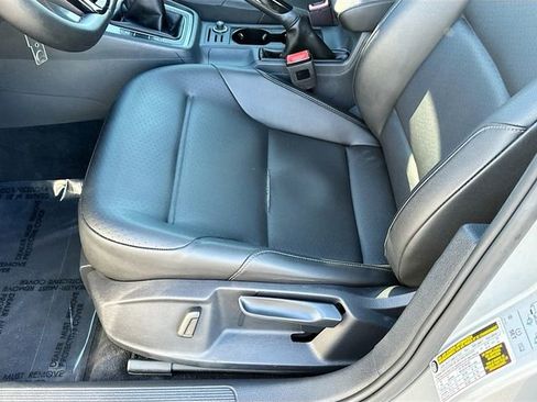 Used 2017 Volkswagen Golf Alltrack S image 18