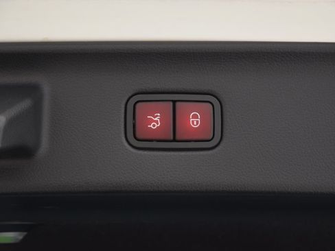Certified 2023 Mercedes-Benz S 580 4MATIC Sedan image 31