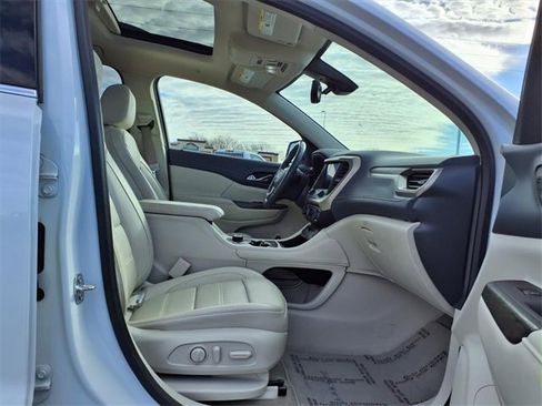 Used 2020 GMC Acadia Denali w/ Technology Package image 35