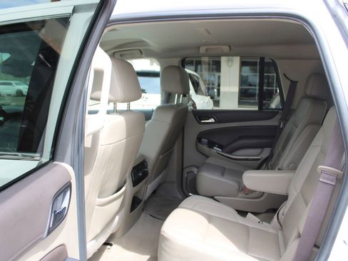 Used 2020 Chevrolet Tahoe LT image 10