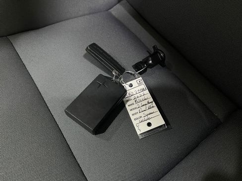 Used 2022 Polestar Polestar 2 w/ Pilot Package image 33