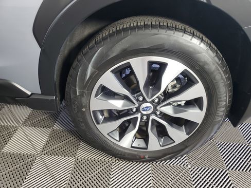 Used 2024 Subaru Outback Limited AWD/4WD image 32