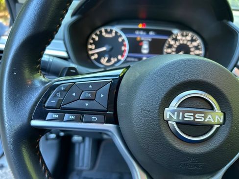 Used 2024 Nissan Altima 2.5 SR FWD image 23