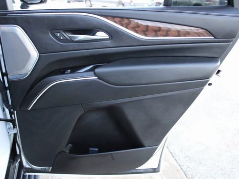 Used 2023 Cadillac Escalade Sport Platinum image 25