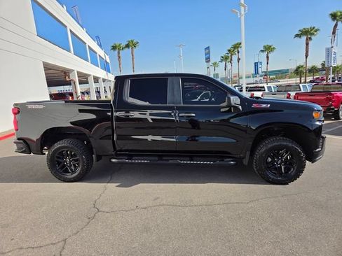 Certified 2021 Chevrolet Silverado 1500 Custom Trail Boss w/ Midnight Edition AWD/4WD image 7