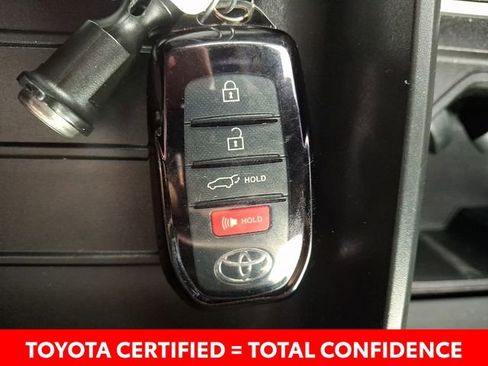 Certified 2024 Toyota Sequoia Platinum AWD/4WD image 20