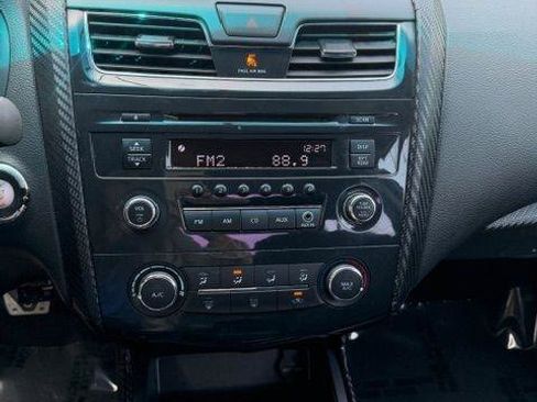 Used 2015 Nissan Altima 2.5 S w/ Power Driver Seat Package image 16
