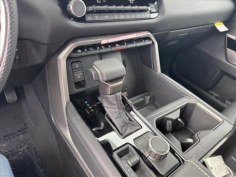 New 2026 Toyota Tundra Limited image 13