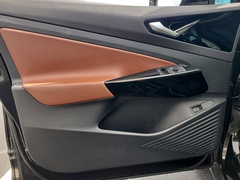 Used 2022 Volkswagen ID.4 Pro S image 16