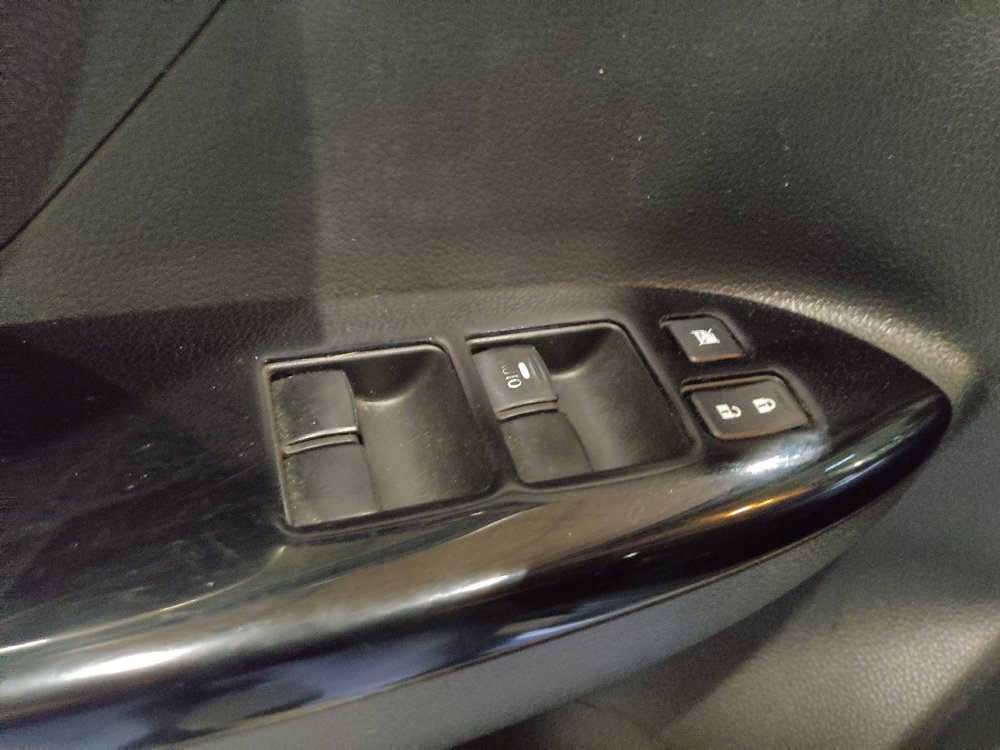 Used 2019 Mitsubishi Eclipse Cross LE AWD/4WD image 27