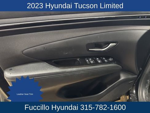 Used 2023 Hyundai Tucson Limited AWD/4WD image 12