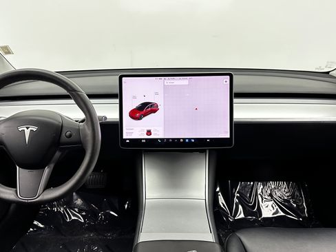 Used 2020 Tesla Model 3 Performance image 24