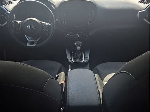 Used 2020 Kia Soul S FWD image 19