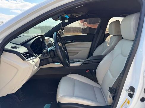 Used 2023 Cadillac CT4 Luxury w/ Cold Weather Package image 22