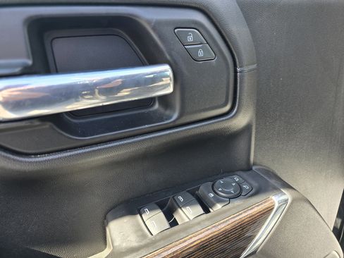 Used 2022 GMC Sierra 1500 Elevation w/ Driver Alert Package I image 18