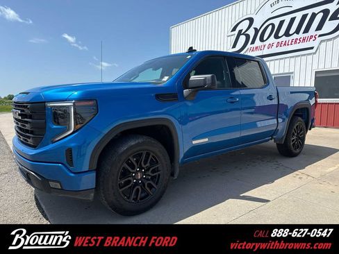 Used 2024 GMC Sierra 1500 Elevation image 1