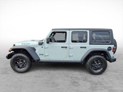 Certified 2024 Jeep Wrangler Unlimited AWD/4WD image 2