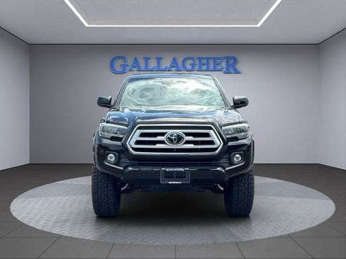 Used 2023 Toyota Tacoma Limited AWD/4WD image 12