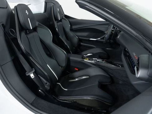 Used 2025 Ferrari 296 GTS RWD image 43