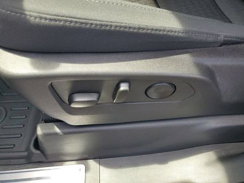 Certified 2024 Chevrolet Silverado 1500 LT AWD/4WD image 19