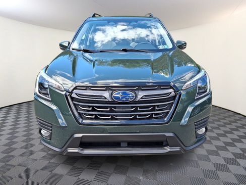 Used 2023 Subaru Forester Limited AWD/4WD image 2
