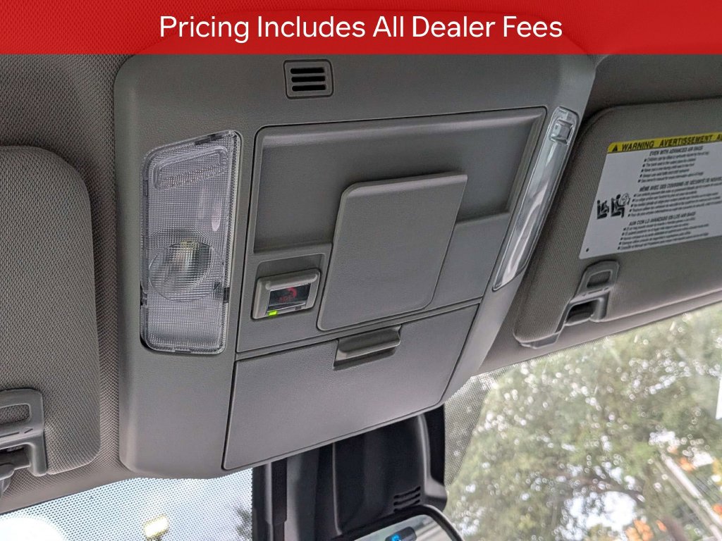Used 2021 Toyota Tundra SR5 w/ SR5 Upgrade Package AWD/4WD image 22