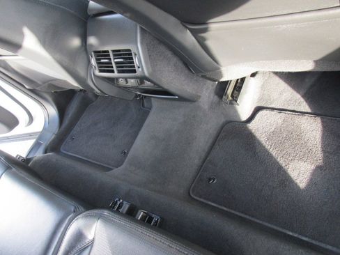 Used 2021 Land Rover Discovery Sport S image 62