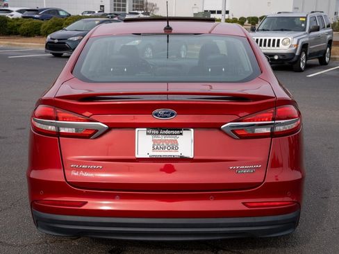 Used 2020 Ford Fusion Energi Titanium image 4