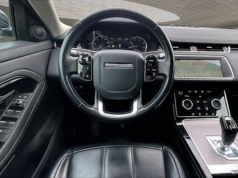 Used 2020 Land Rover Range Rover Evoque S image 4