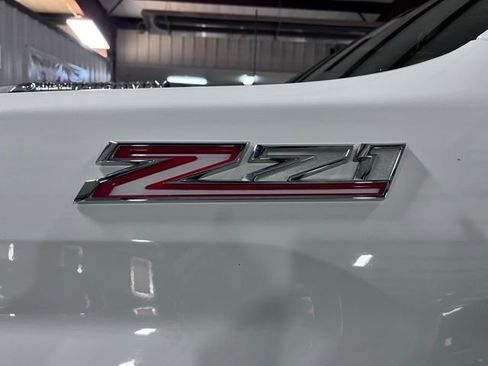 Used 2023 Chevrolet Silverado 2500 LT w/ Convenience Package image 28