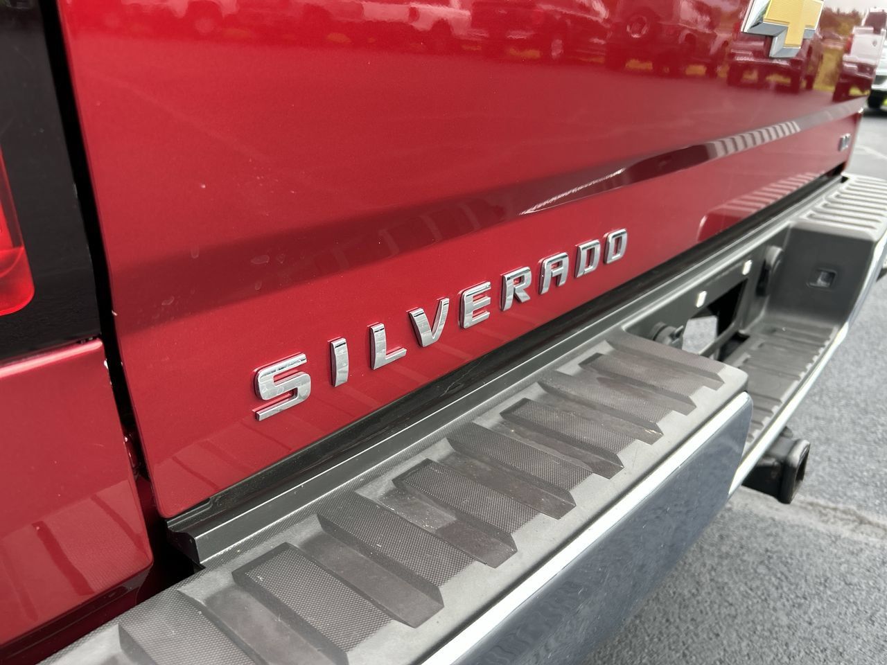 Used 2019 Chevrolet Silverado 1500 LT w/ All Star Edition AWD/4WD image 11