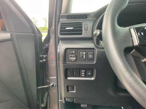 Used 2022 Toyota 4Runner TRD Off-Road Premium w/ Moonroof Package AWD/4WD image 15