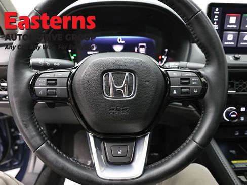 Used 2025 Honda Accord Touring image 10