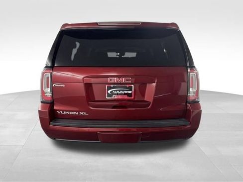 Used 2020 GMC Yukon XL SLT AWD/4WD image 8