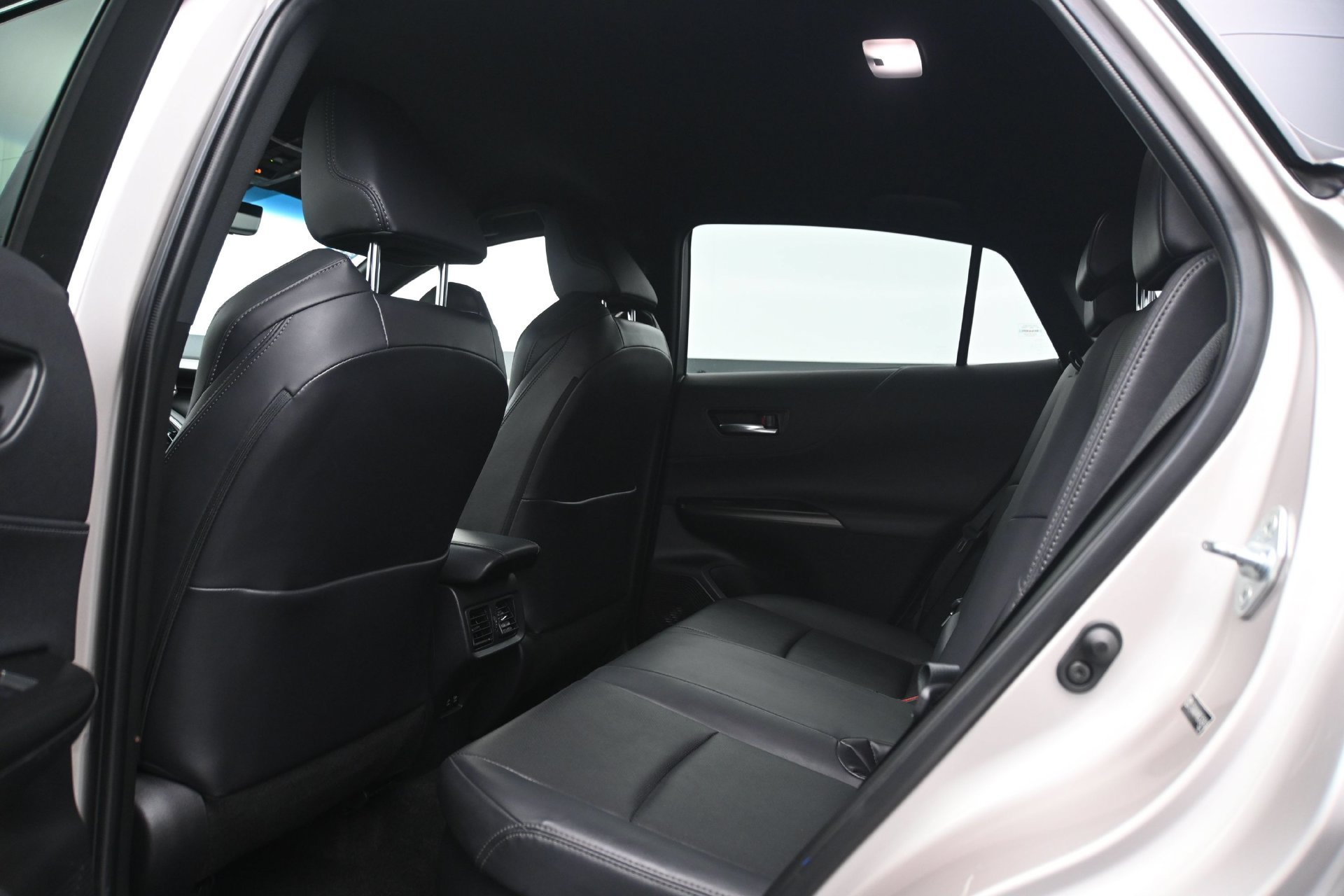 Used 2021 Toyota Venza Limited w/ Advanced Technology Package AWD/4WD image 17