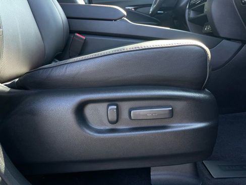 Certified 2025 Honda Ridgeline Black Edition image 31