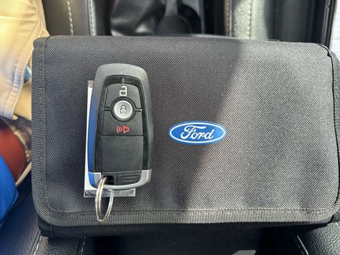 Used 2022 Ford EcoSport SES image 25